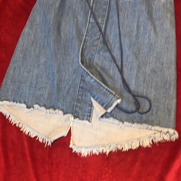 Urban Outfitters 2000s Blue Denim Long Frayed Hem Snap Button Jacket Size Small - Picture 5 of 9